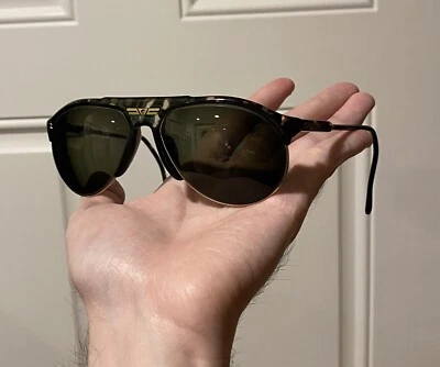 Gafas de sol Carrera Aviador Gris Monturas Tortuga Años 80 De Colección 5444-21 Usadas en Excelente Condición Austria Foto 1 de 4