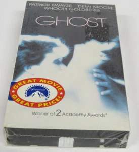 1990 Paramount Movie GHOST Patrick Swayze Demi Moore VHS Tape Factory Sealed NEW - Imagen 1 de 5