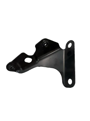 Soporte guardabarros delantero izquierdo audi q7 2007 2008 2009 2010 2011 2012 2013 2014 2015 Foto 1 de 3