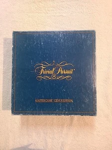 VINTAGE 1981 ORIGINAL TRIVIAL PURSUIT MASTER GAME GENUS EDITION COMPLETE!! - Picture 1 of 6