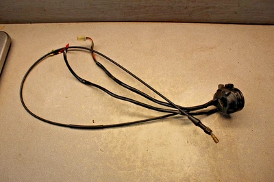 INTERRUPTOR DE CONTROL IZQUIERDO KAWASAKI F11 F7 F9 G5 KE100 KS125 69-80 OEM 46089-015 Foto 1 de 4