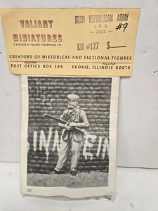 Vintage neu in Verpackung Valiant Metall Modellbausatz #127 Irish Republican Army IRA Soldat - Bild 1 von 2