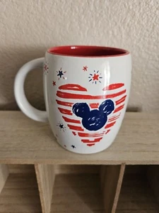 STARBUCKS Americana Mickey Heart Disney Parks Limited Edition Mug New - Picture 1 of 7