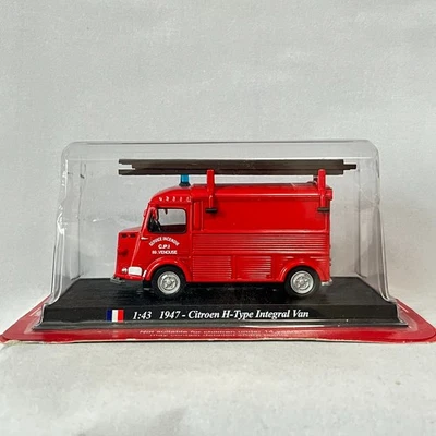 Camión de bomberos DePrado 1947 Citroen tipo H furgoneta interior en equipamiento original Foto 1 de 4