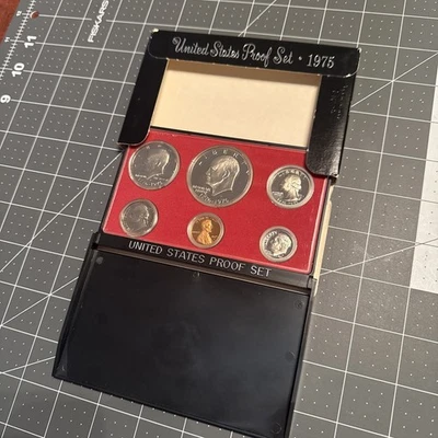 1975 Clad Proof Set U.S. Mint Original Government Packaging OGP - Image 1 of 4