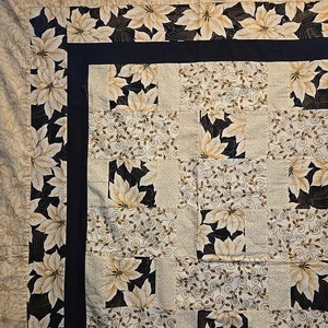 Patchwork Weihnachten Tischdecke 60x88 Handarbeit Gold Creme Schwarz Baumwolle Weihnachtsstern - Bild 1 von 7