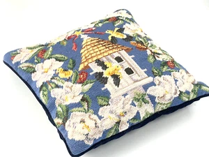Vintage Floral Blume Kreuzstich Nadelspitze Kissen Vögel Vogelhaus 13" x 13" - Bild 1 von 10