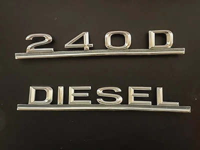 Mercedes Benz 240D 1977-1983 diésel ambos emblemas de maletero cromados traseros insignias OEM Foto 1 de 3