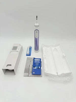 Cepillo de dientes recargable Oral-B Genius X Limited, púrpura Foto 1 de 4