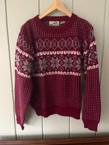 Vintage Steep Slopes Maroon Fair Isle Snowflake and Birdseye Sweater - Men's L - Bild 1 von 6