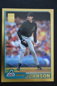 2001 Topps Gold Parallel RANDY JOHNSON /2001 - Picture 1 of 2