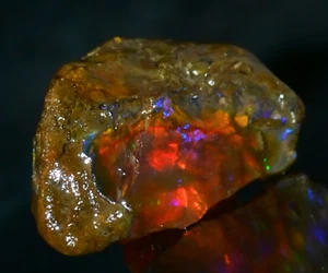 Opal Rough 67.00 Carat Natural Ethiopian Opal Raw Welo Opal Gemstone Multi Fire - Picture 1 of 5
