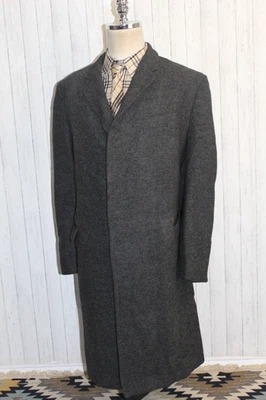 Men's Burberry Vintage Scotish Cheviot Wool Trench Coat Size 44 - Image 1 of 4