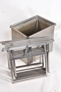 TEN 5X7 FILM HANGERS W/ PROECESSING TANK - Picture 1 of 4