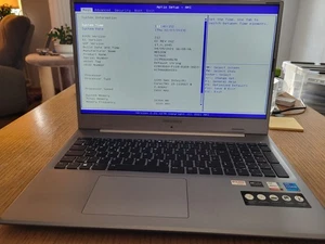 Medion Akoya S17405 MD62247 Notebook 17,3 Zoll - Bild 1 von 18