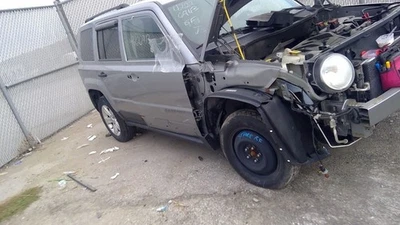 Windshield Wiper Motor Includes Linkage Fits 07-17 PATRIOT 5213058 - Image 1 of 4