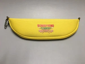 Werbe Donkey Kong Country Returns Banana Wii Controller Federmäppchen Etui - Bild 1 von 3