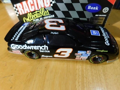 Dale Earnhardt #3 GM Goodwrench Monte Carlo B/W 银行限量版 1:24 比例 — 第 1/4 张图片