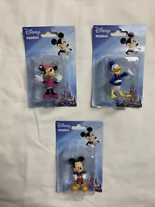 Figuras Disney Cake Toppers Mickey Mouse Minnie Donald Pato 2,5" Nueva Figura - Imagen 1 de 6