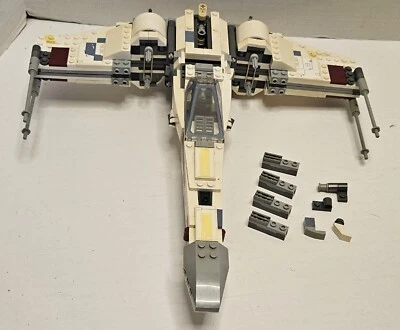 LEGO Star Wars 9493 X-Wing Starfighter Not Complete  - Image 1 of 4