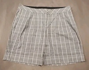 Express Design Studio Multicolor Plaid Pleated & Cuffed Dress Shorts Wome Size 6 - Picture 1 of 9