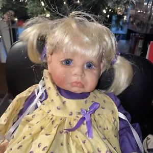 Lloyd Middleton's Royal Vienna Doll Collection Jasie 10/100. Gift able. - Picture 1 of 7