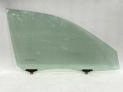 2001 LEXUS GS300 RIGHT PASSENGER SIDE FRONT DOOR GLASS WINDOW - Image 1 of 4