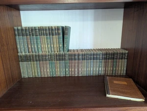 Britannica Great Books of The Western World 1952 Complete Set Volumes 1-54 - Picture 1 of 22