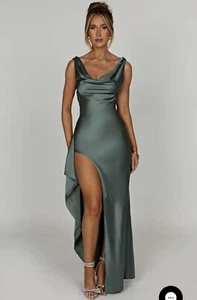 Babyboo Marilyn Maxi Dress Sage -Small - Picture 1 of 5