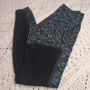 Lululemon Womens S Hot to Street Leggings Black Animal Mesh No Tag Yoga Pants - Picture 1 of 10