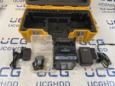 Empalmadora Fujikura FSM-70S Fusion con cuchilla CT-07 #FJ70S Foto 1 de 4