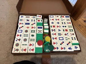 Set 148 piastrelle vintage MAH JONG MAHJONG verde bianco - Foto 1 di 14