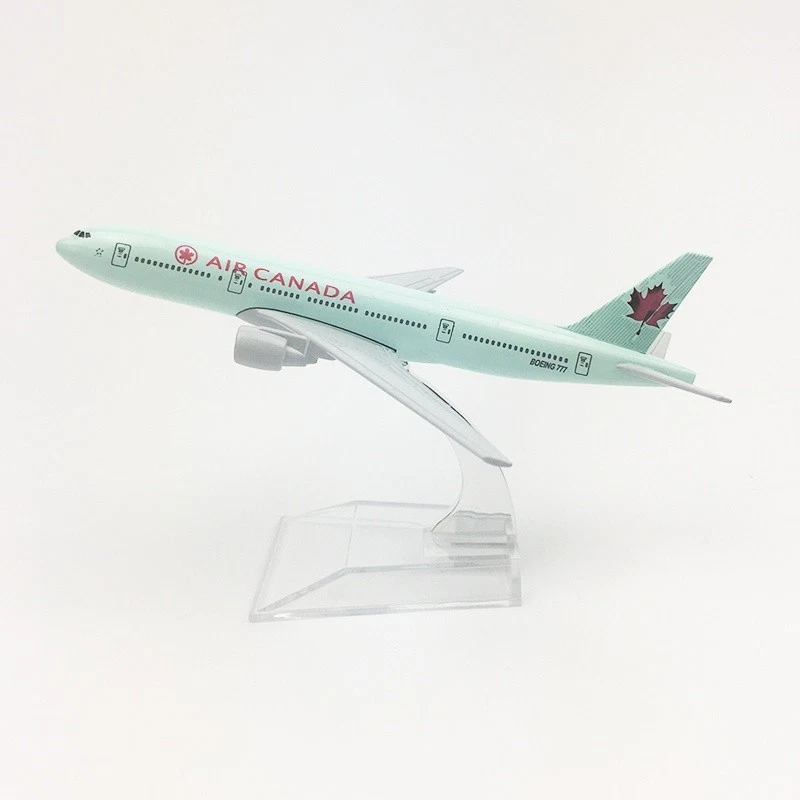 1:400 Alloy Diecast Airplane Model 16cm Air Canada Boeing 777-300ER Collection - Image 1 of 4