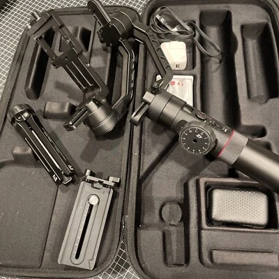 Zhiyun Crane 2 3-Axis Camera Stabilizer - Black - Image 1 of 4