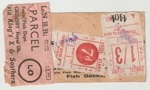1938? LNER LABEL & PARCEL STAMPS 7d & 1/3d ON GRIMSBY FISH DOCK LINCS R PEARSON - Picture 1 of 2