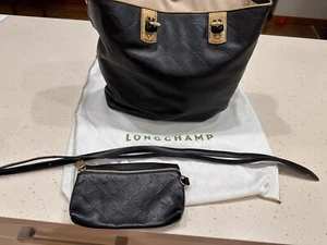 As New LONGCHAMP LM Cuir Black Leather Tote With Gold Accents - Picture 1 of 24