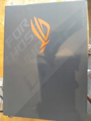 rog strix gaming laptop black and red brilliant condition - Image 1 of 4