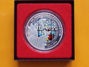 Heiligsprechung von Sankt Johannes Paul II - Bild 1 von 2