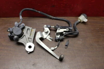 Pedal de freno derecho Yamaha Fz6r 2009-2015 con sistema de freno trasero maestro y pinza Foto 1 de 3