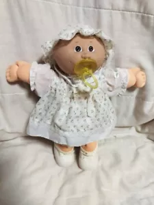 1985 Cabbage Patch Kelda Adelle with Pacifier - Picture 1 of 7