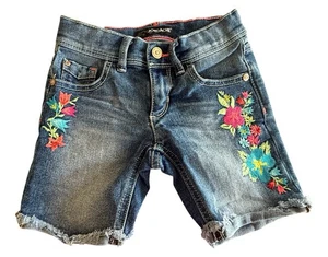 Jordache Blue Denim Embroidered Cut-Off Shorts Girls' Sz 5 - Picture 1 of 9