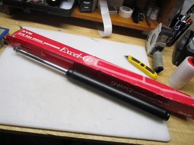 Cartucho de apoio de suspensão KYB 365056 compatível com 84-89 Nissan 300ZX - Imagem 1 de 4