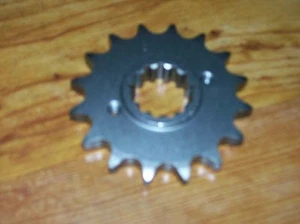 INTERCEPTOR VF700F VF750F CB750 VFR800F CB900 CBR1000 VF1000F 16 FRONT SPROCKET - Picture 1 of 1