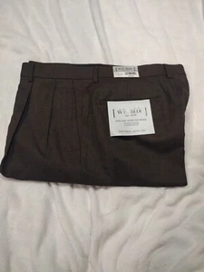 W.H. Belk Men's Size 38x30 100% Fine Worsted Wool Brown Cuffed, Pleated - Picture 1 of 6