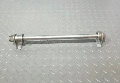 ♻️ Eje husillo rueda trasera Kawasaki ZZR 600 D ZX600 D 1990 - 1992 con espaciadores ♻ Foto 1 de 4