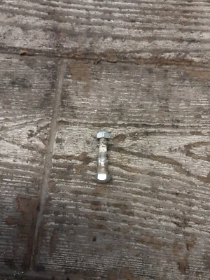 05 05-09 2005 Suzuki VS800 Boulevard S50 freno delantero derecho palanca pasador Foto 1 de 4