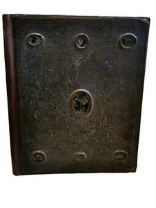 Carpeta/semprador de correspondencia montado en bronce del siglo XIX con 7 intaglios de vidrio - Imagen 1 de 12