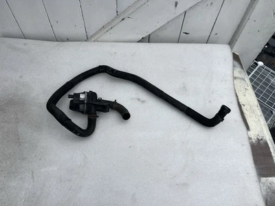 BOMBA DE AGUA AUXILIAR JAGUAR RANGE ROVER P/N EX53-8501-AA 2013 EN P+P gratis Foto 1 de 4