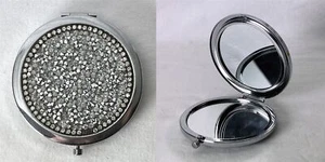 Rhinestone Covered Steel Folding Women's Make Up Dual-Mirror Compact - Imagen 1 de 10