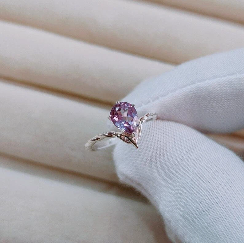 Color Change Alexandrite Ring, Lab Created Alexandrite Ring,925 Sterling Silver - Image 1 of 1